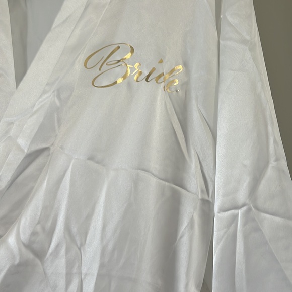 Bride Feather Trim Robe - Picture 2 of 3